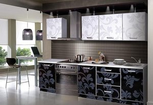 Черно-белая кухня — мебель украшение